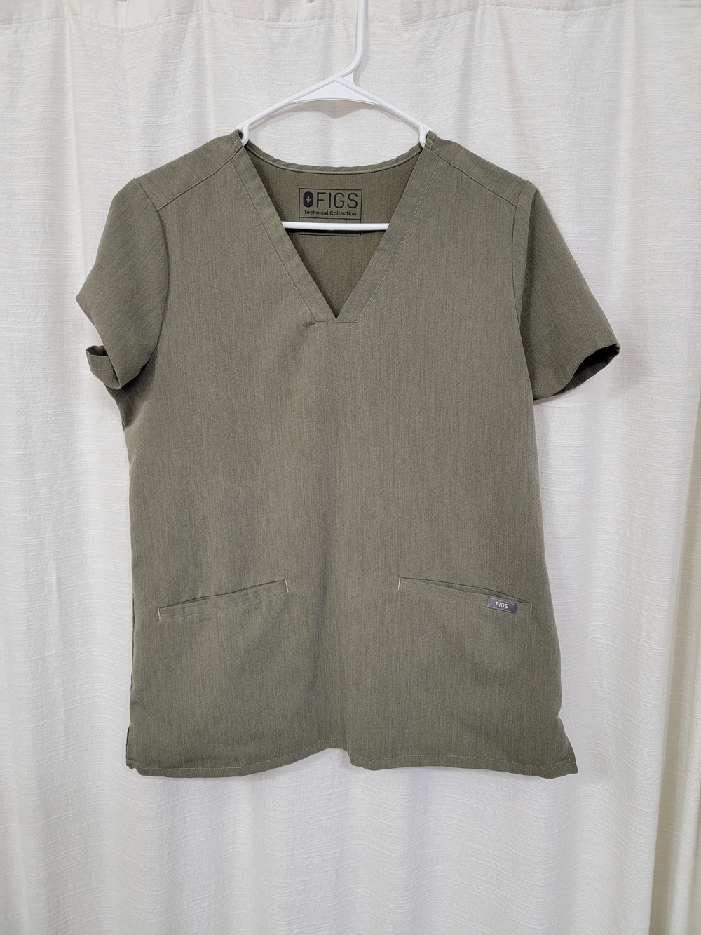 Figs Casma Scrub Top - Heather Olive